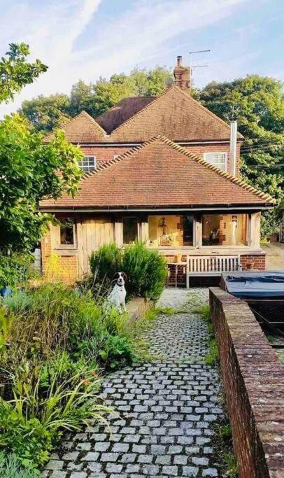 Nature Charm & Fruit Delights, Multi-Generation Celebratory Home -Try, Relax, Repeat - Sellindge Ashford  Buitenkant foto